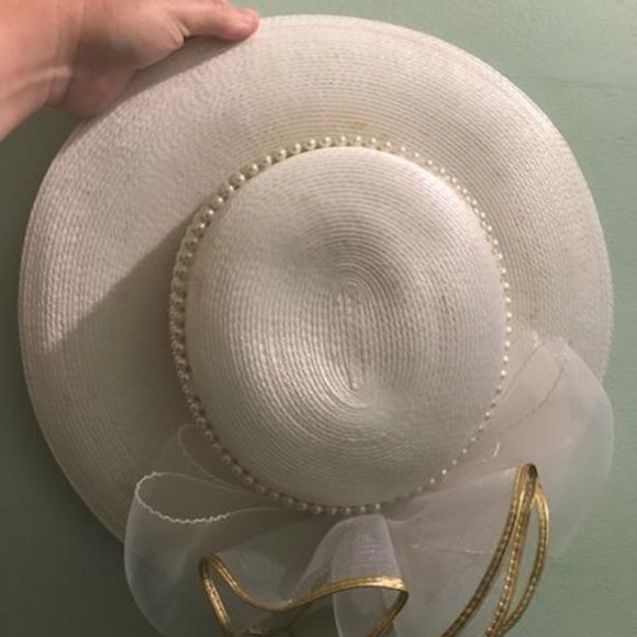 Vintage White woven Kentucky Derby hat with heavy beading and fascinator bow main image 6